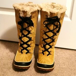 Sorel winter boots